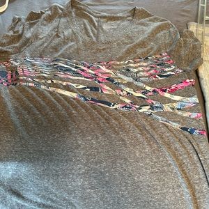 Women’s tshirt